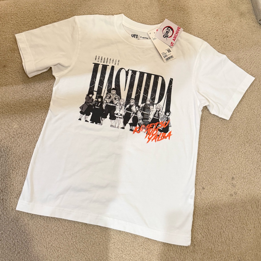 Nwt Uniqlo Demon Slayer Graphic T-Shirt